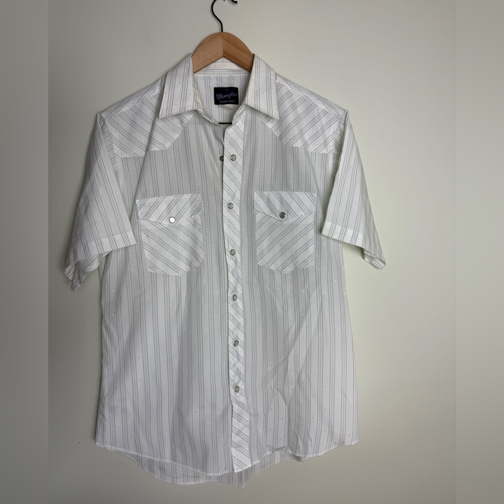 Wrangler Men's Medium Vintage Western Short Sleeve Shirt, Striped Pearl Snap